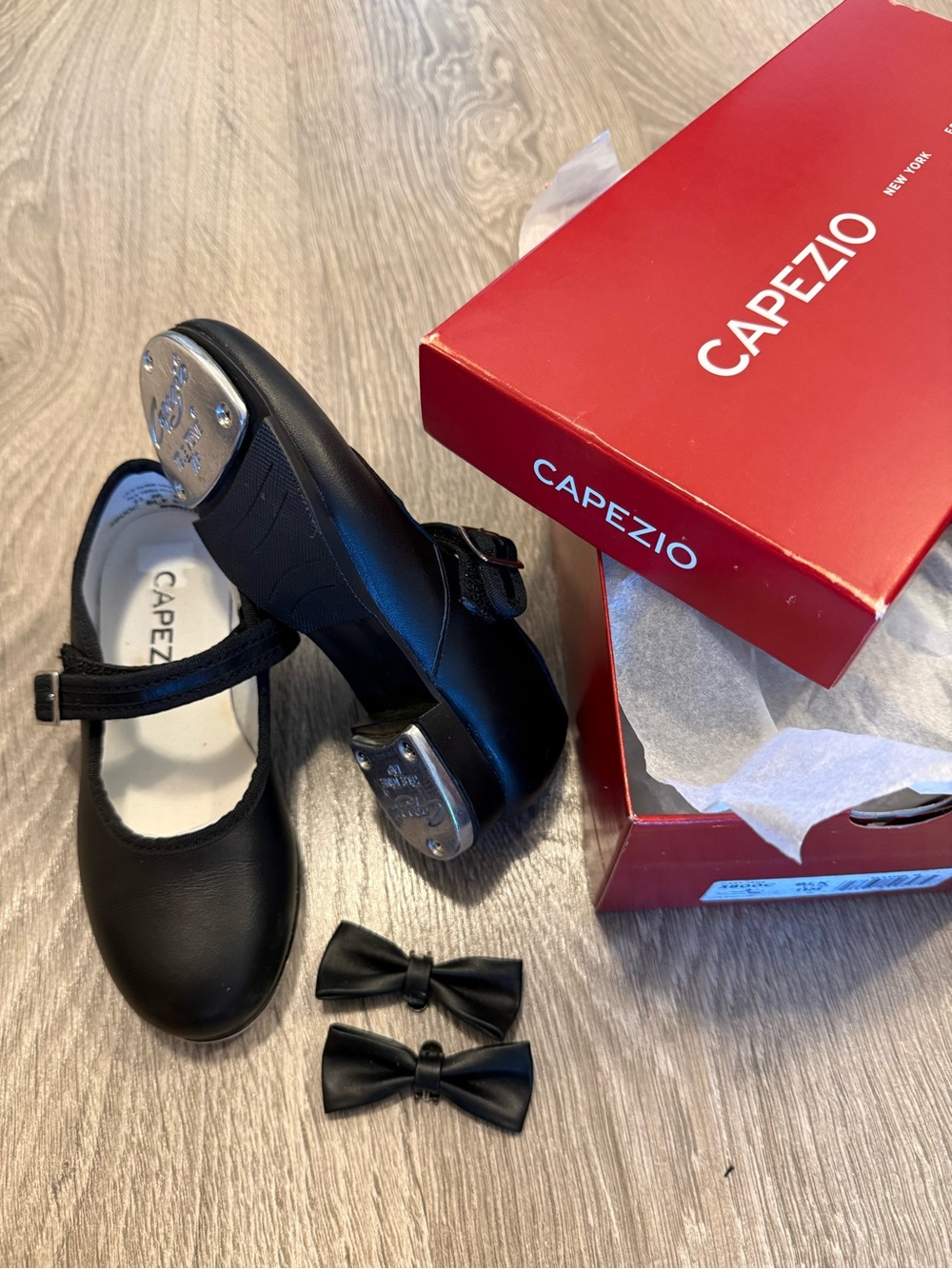 Capezio Black Girls Tap Shoes with Removable Bows
